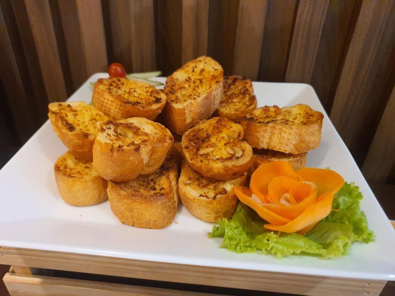 Na Nue Hotel Ho Chi Minh City Bagian luar foto