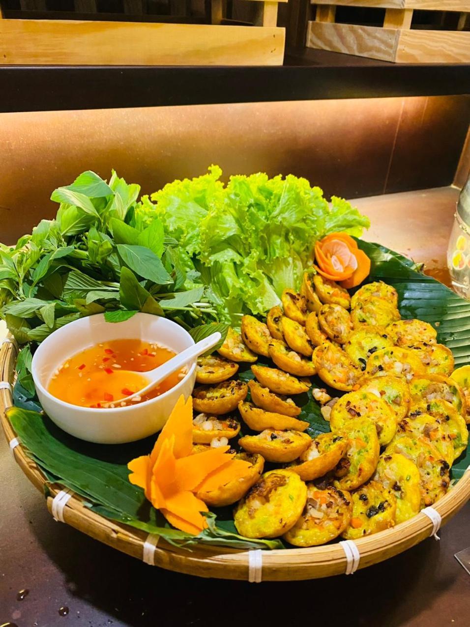 Na Nue Hotel Ho Chi Minh City Bagian luar foto
