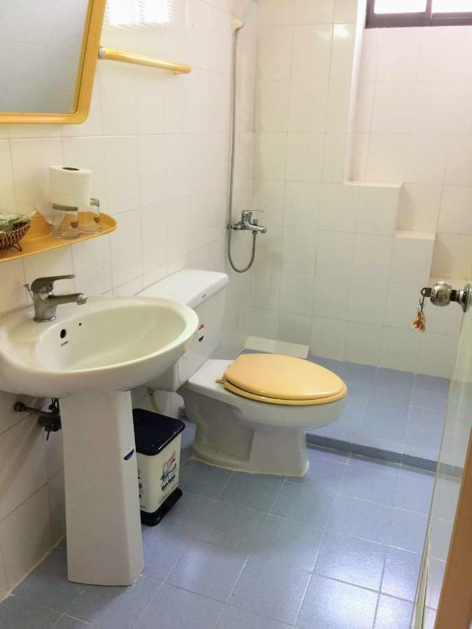 Na Nue Hotel Ho Chi Minh City Bagian luar foto
